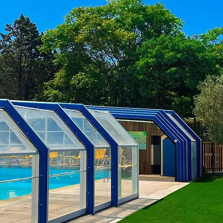 Kamp alanı Mobil-home Avec Terrasse Pour 4 Pers, 2 Ch - Api-1-52-1534